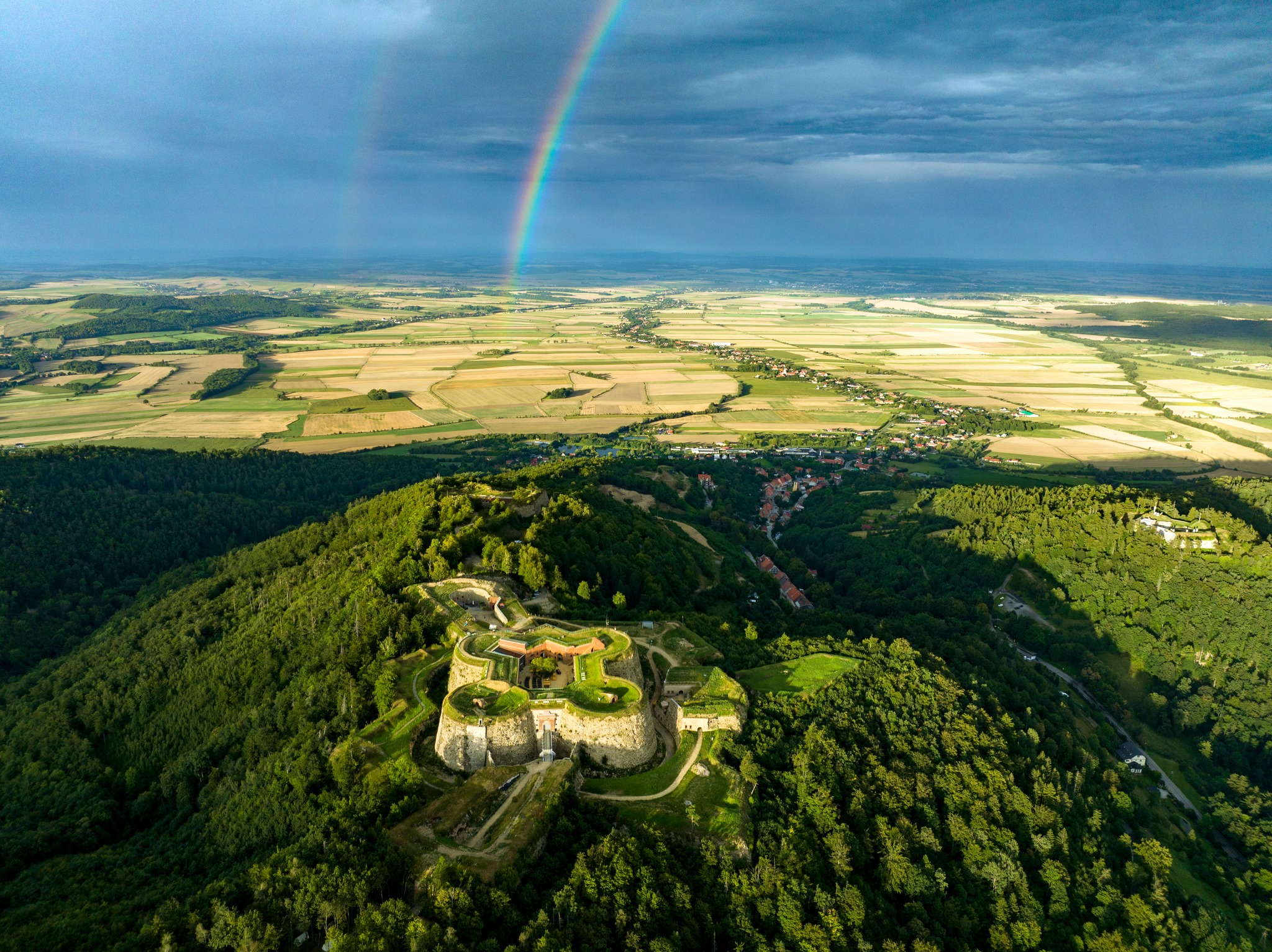 Castelul legendar: Descoperiți secretele Magiei, tradiției și mitologiei din Silezia Inferioară într-un singur loc